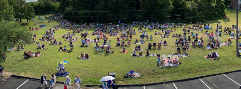 Capitol Hill Baptist Church held corporate worship outdoors on Sunday evenings at the property of a Southern Baptist church in Alexandria, Va., during much of last year. Photo from Twitter.